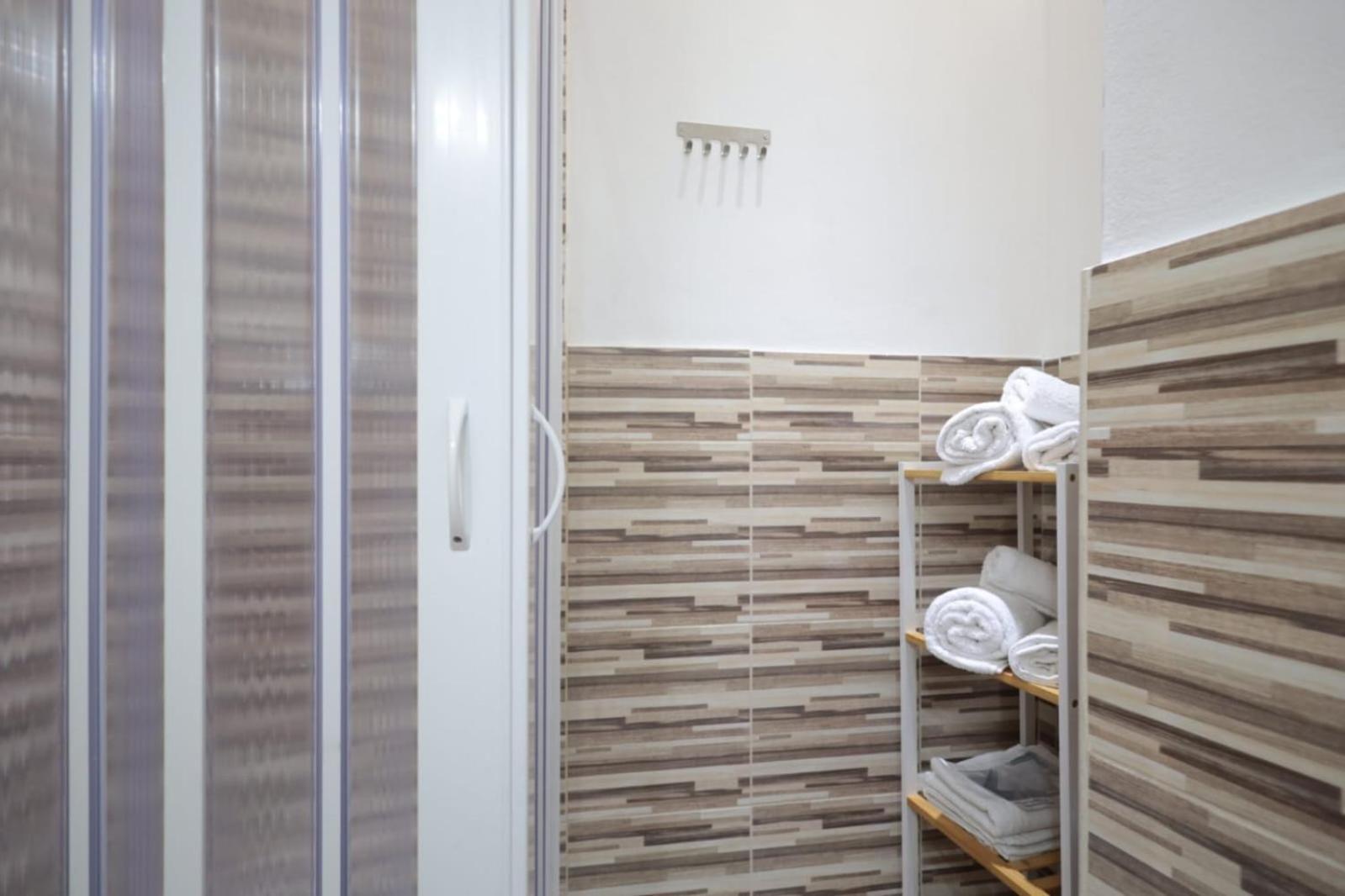 Gianbri Apartment Палермо Екстериор снимка